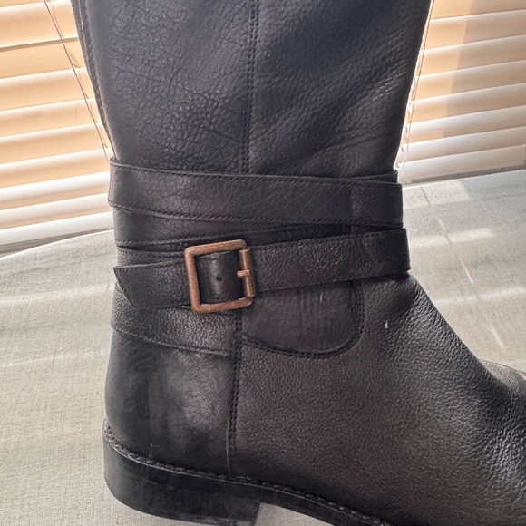 Black Leather Sam Edelman Knee-High Riding Boots with Buckle - Picture 3 of 5